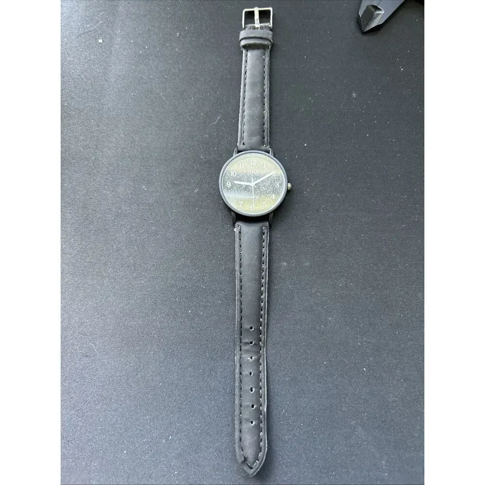 Jhui Sparkle Dial Women’s Quartz Watch